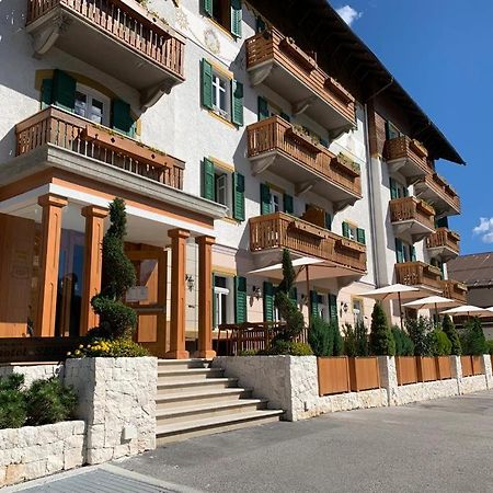 Hotel Serena Cortina Cortina d'Ampezzo Exterior photo